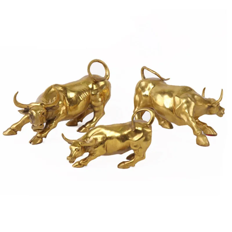 GOLD BRASS CHARGING STOCK MARKET BULL ORNAMENT ANIMAL FIGURINE WALL STREET OX STATUE FENG SHUI SCULPTURE HOME OFFICE DECOR | Дом и сад