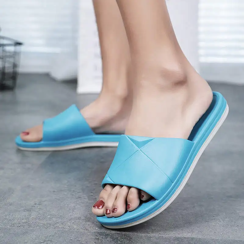 

Thick Slides Slippers Bubble Sandals Men Hardloop Schoenen House Shoes Bascette Sneakers Autumn Footwear Tennis Quality Buy 578E