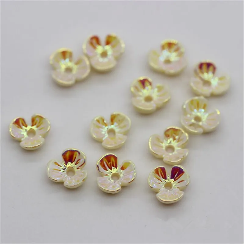

SIXTY TOWFISH 50 Pieces DIY Jewelry Accessories 7mm Mix AB Colors Resin Flower Clover With Hole Plastic Beads