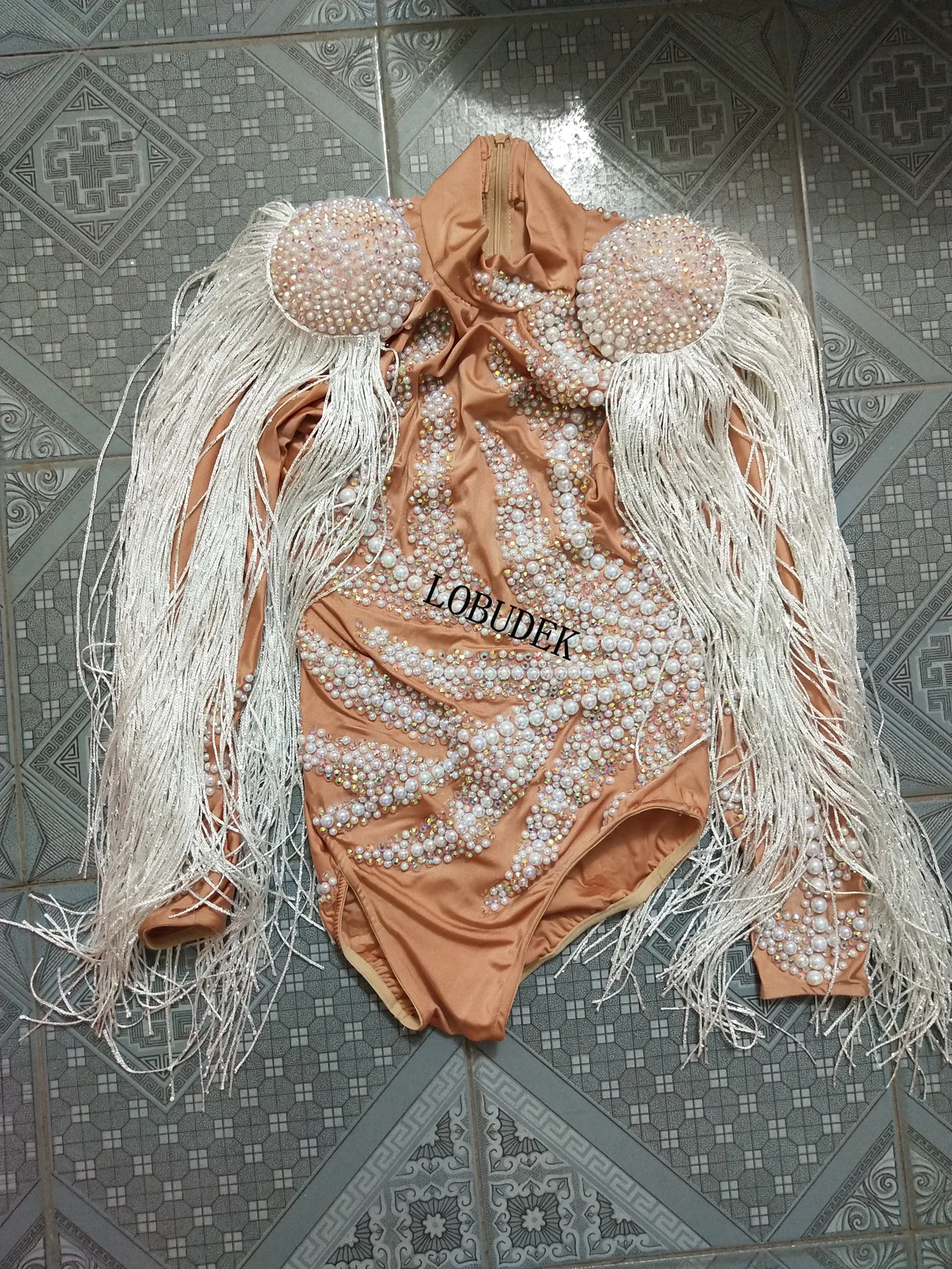 Full Rhinestone Pearl White Long Tassel Bodysuit Lady Singer Nightclub Costume Dance Team Performance Stage Wear Fringe Bodysuit
