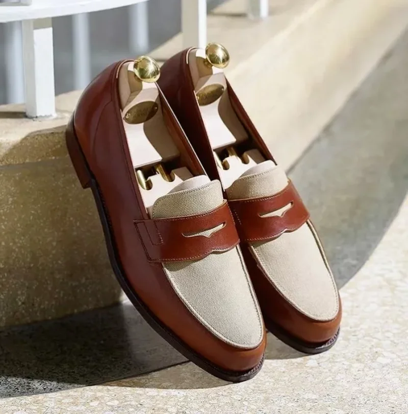 

Men Dress Shoes Casual Business Fashion Pu and Cloth Low Heel Slip-on Shoes Male Retro Classic Trendy Loafers for Men KN027