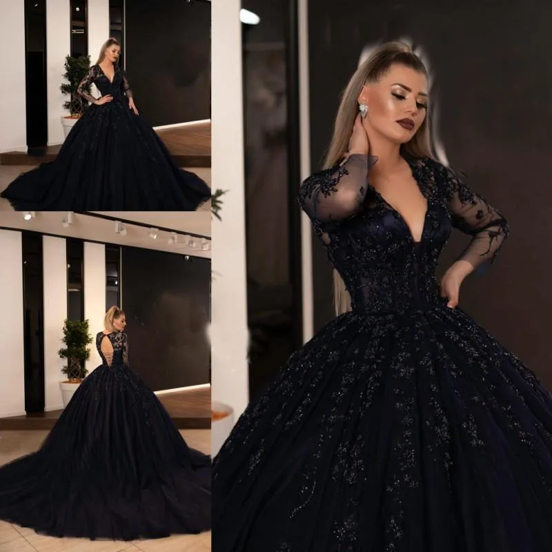 

Black Muslim Evening Dresses 2020 Sexy V-neck Long Sleeves Lace Prom Dresses Princess Plus Size ball gown Formal Evening Gowns