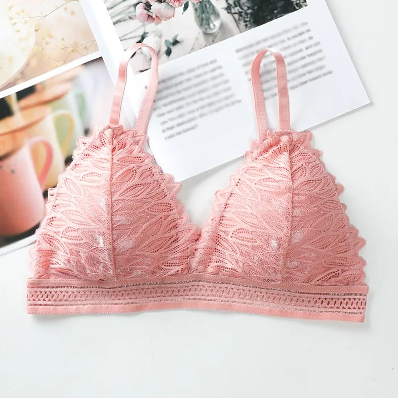 Бюстгальтер с треугольными чашечками во французском стиле сексуальное нижнее