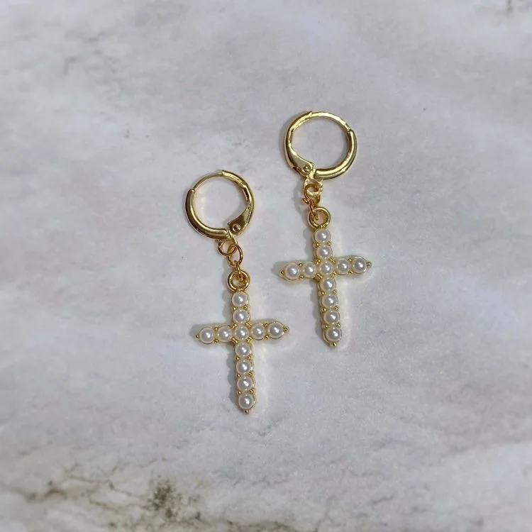 

Hip hop Chic Imitation Pearl Gold Cross Dangle Earrings For Women Girls Street Jewelry Trendy Punk Drop Earrings Ladies brincos