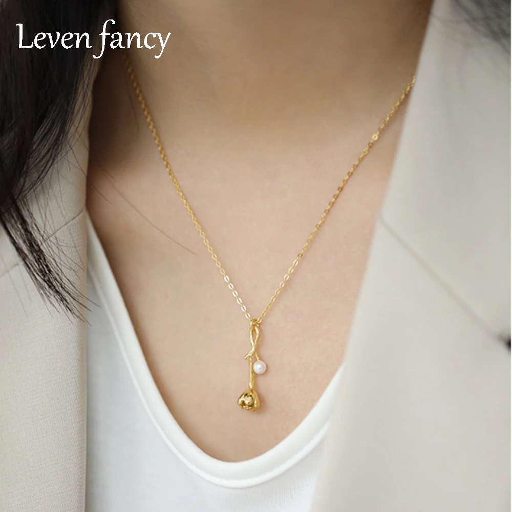 

925 Sterling Silver Thorns Flower Beads Necklace Real Silver Jewelry Shell Pearl Plum Blossom Floral Birth Month Flower Necklace