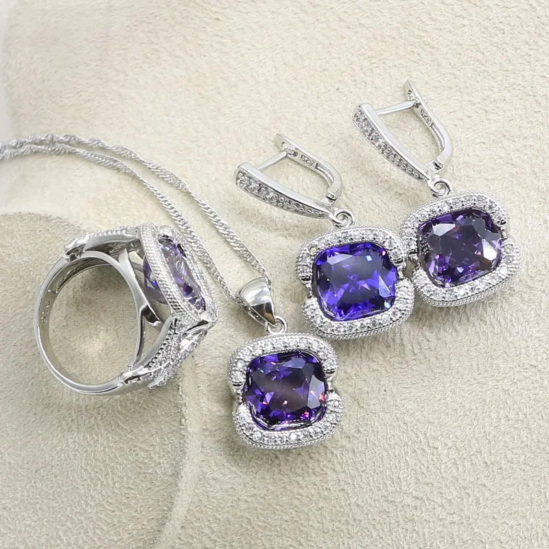 Женский ювелирный комплект из колье серёг кольца и браслета|Ювелирные наборы| |