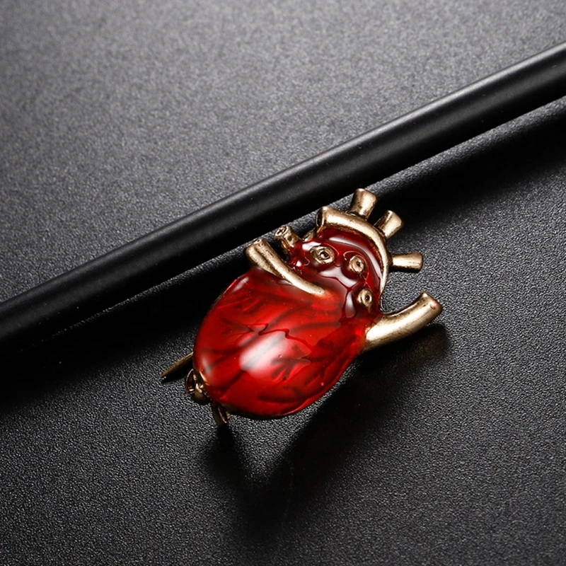 Красные эмалированные Броши с сердечком для женщин и мужчин профессиональная