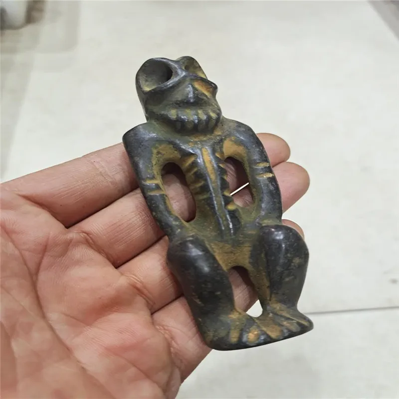 

Хуншань культура имитирует древний нефритовый коллекция метеорита магнитная мешалка резьба может поглощать магнетит метеорита статуя