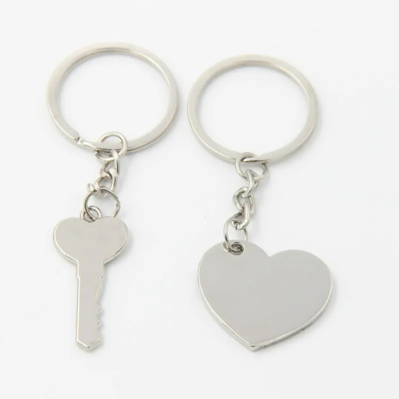Креативный металлический брелок для пары в форме сердца с улыбающимся лицом