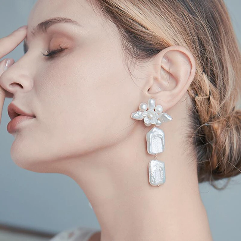 

GXZNNRIY Handmade Pearl Earrings for Women Accessories Bridal Wedding Shell Drop Earring 2021 Bride Trendy Party Jewelry Gifts
