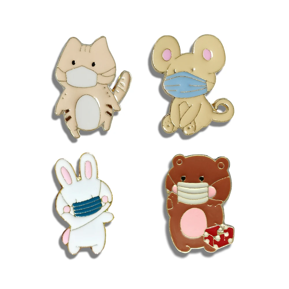 

4 Style Golden Enamel Pins Custom Alloy Animal Brooch Cartoon Mouse Tiger Bear Rabbit Badges Jewelry Gift