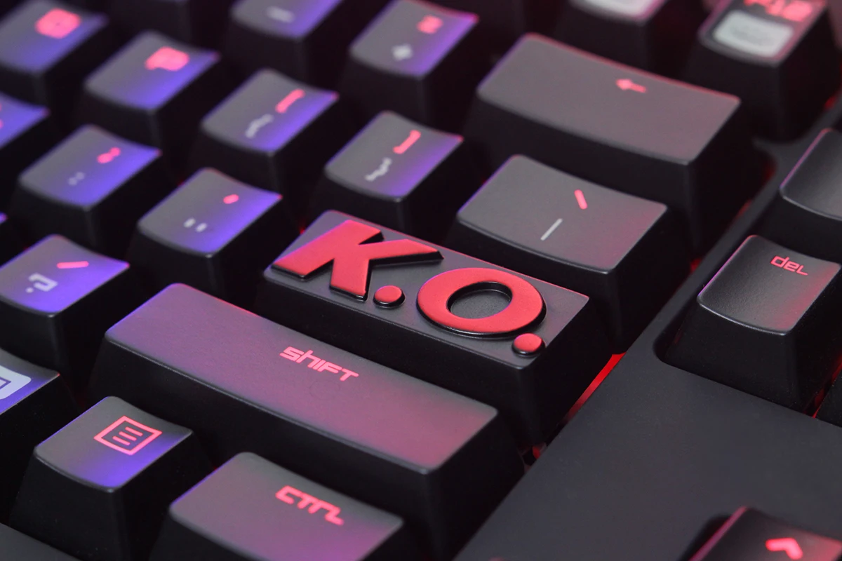 Клавишная крышка KeyStone 2077 KO GAME OVER из персонализированного металлического выпуклого тиснения из алюминиевого сплава.