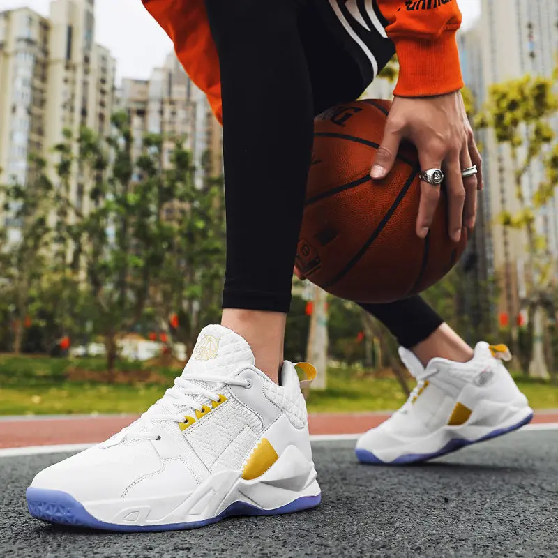 High top Breathable Mesh Basketball Training Shoes Men Superstar Unisex Basketball Shoes Fashion Street Athletic Male Sneakers