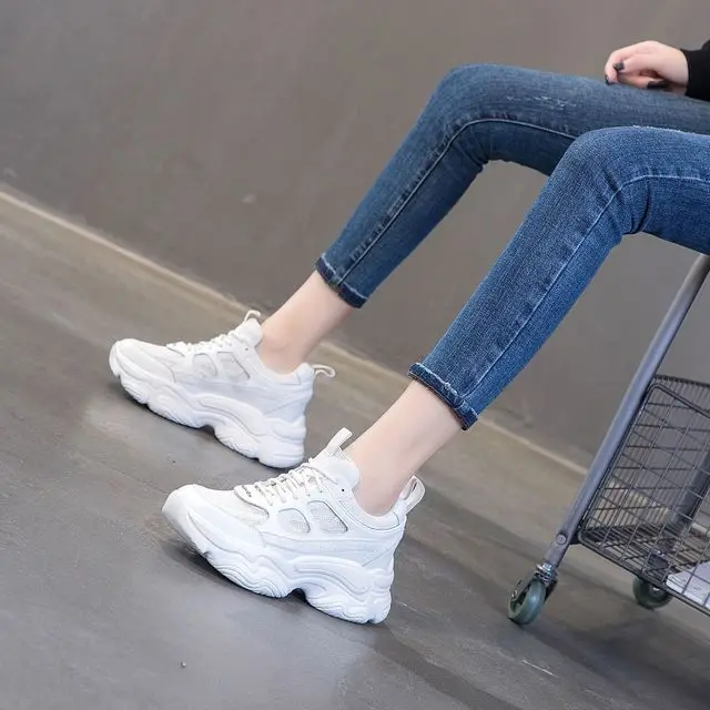 Женские кроссовки на вулканизированной подошве повседневные из натуральной
