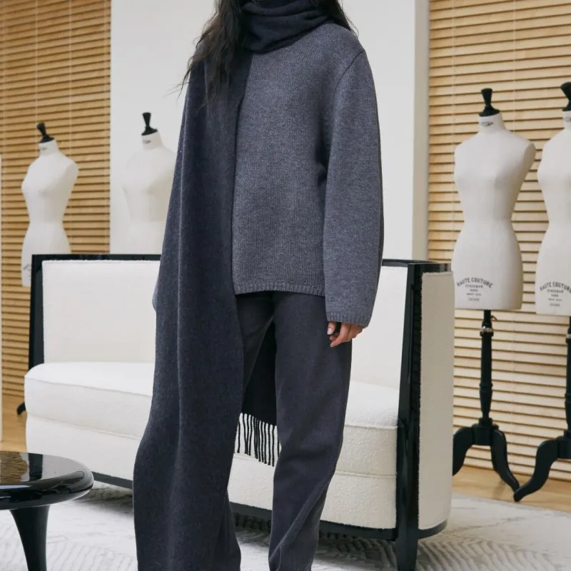 

Classic Women Sweater Beveled Sweater Pure Wool Round Neck Irregular Hem Loose Two Colors