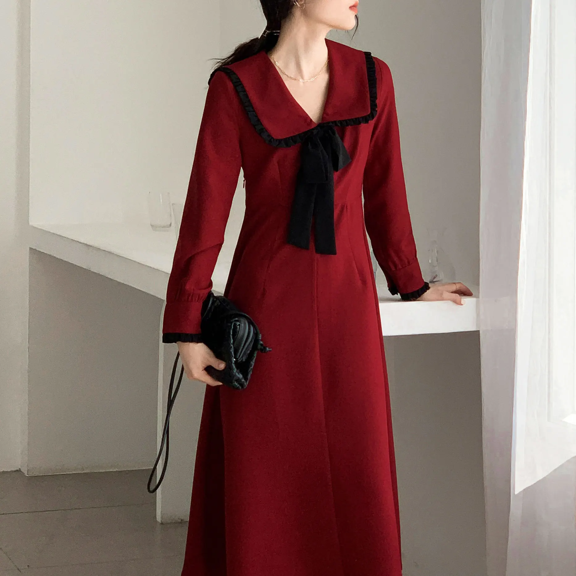 Женское платье в стиле колледжа Бордовое ретро женское с длинным рукавом