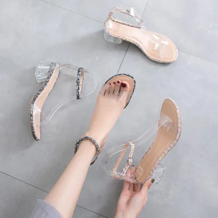

Crystal shoes female 2019 summer new transparent color matching sexy word buckle Roman shoes