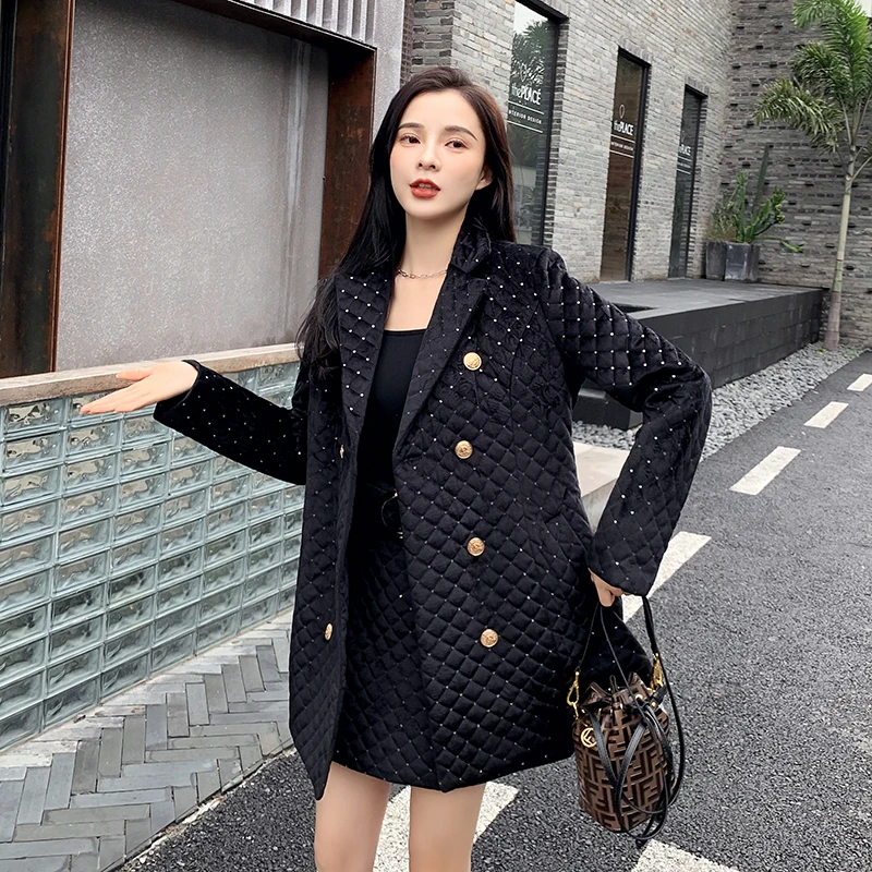 

Vintage Designer Velvet Thicken 2 Piece Set Women's Fashion Bronzing Dot Long Coat + Chic Mini A-Line Skirt Suits With Belt