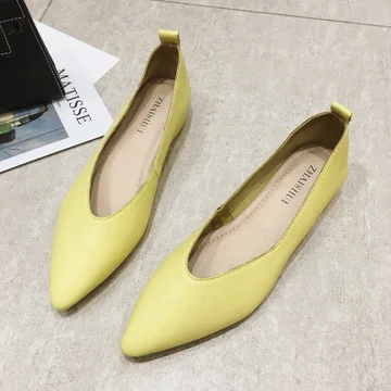 

Nurse Shoes Shallow Mouth Black Flats Soft Female Moccasin All-Match Pointed Toe Casual Sneaker Ladies' Footwear Nursing Genuine