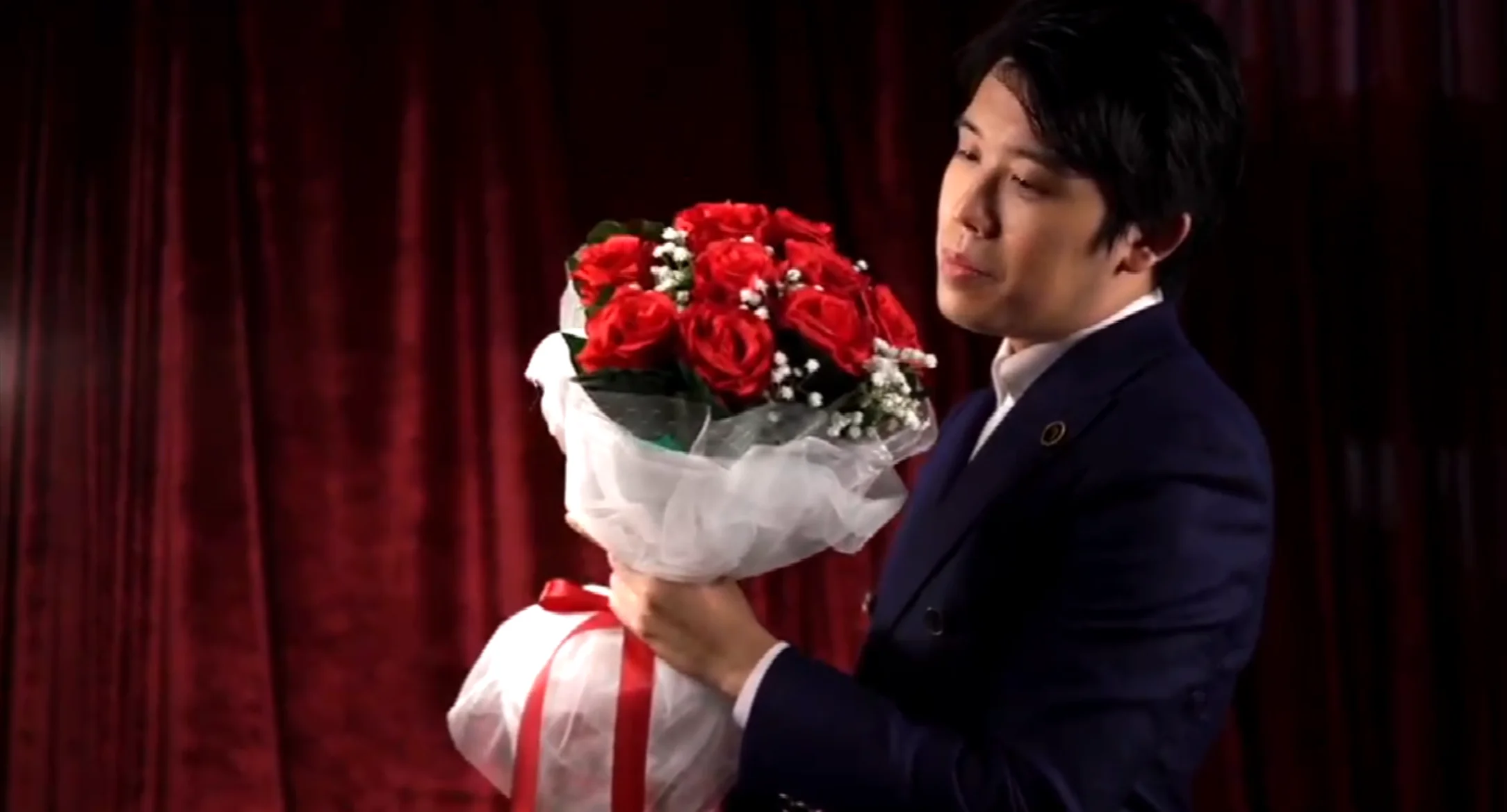 Букет (красный) Bond Lee & MS Magic 9 цветов волшебный трюк подвески магия крупного плана