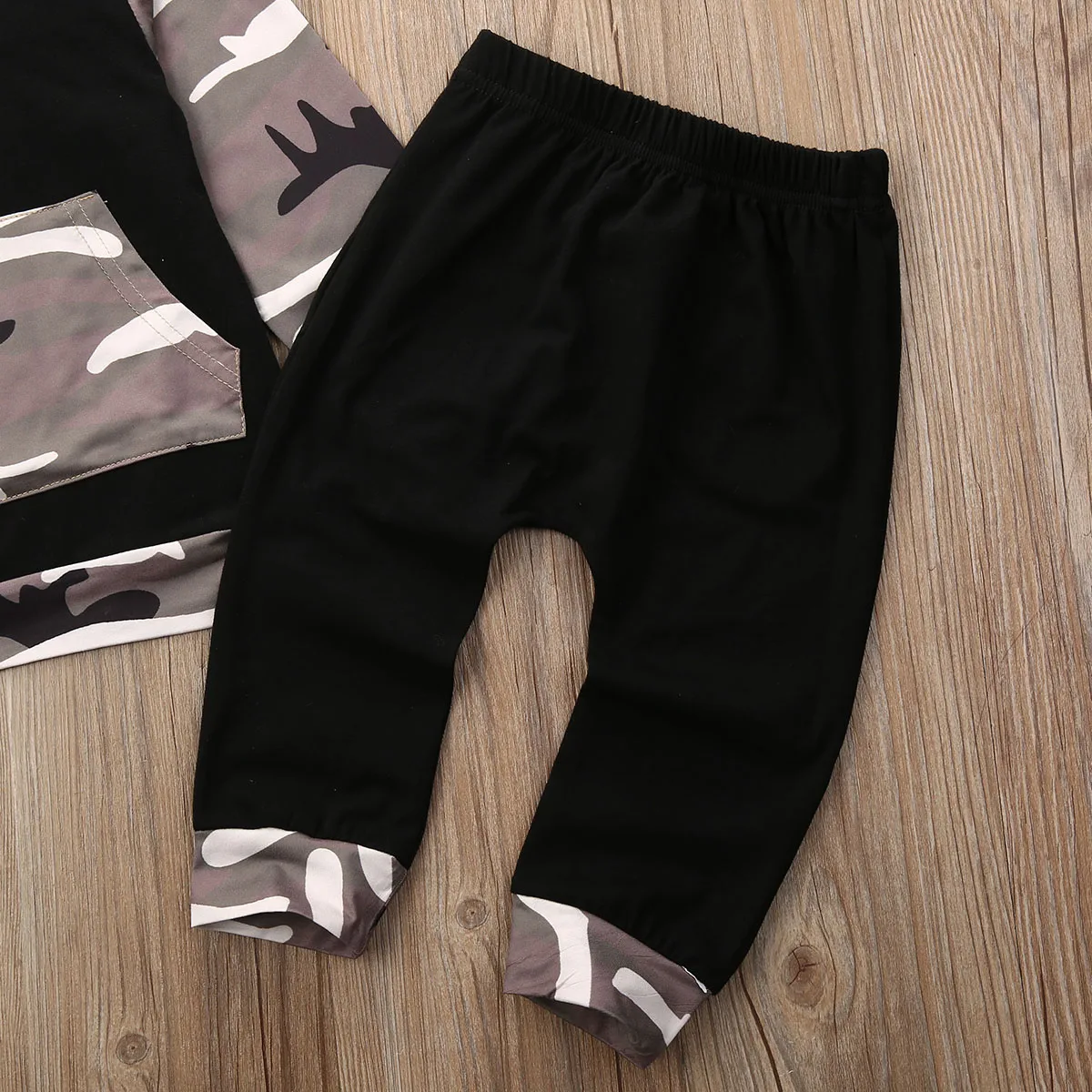 Одежда для маленьких мальчиков топы армейского зеленого цвета девочек толстовка