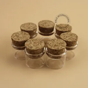 50 шт.лот, горячая распродажа, 5g маленькие стеклянные бутылки с пробками 5 мл, Высококачественная мини-пробирка, многоразовая пробирка