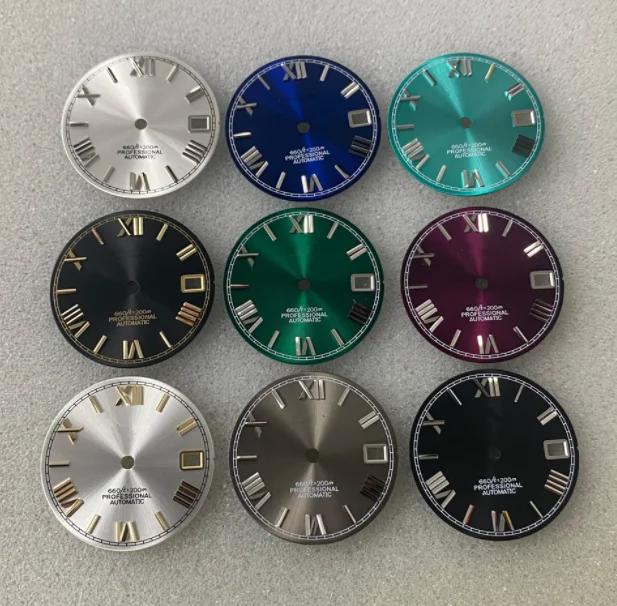 

Latest 28.5mm Non-Luminous Watch Dial with Roman Marking for NH35/36 Movement