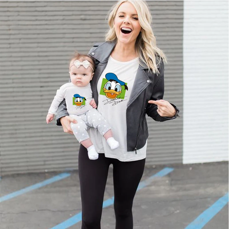 

Футболка детская с коротким рукавом и принтом «Дональд Дак»