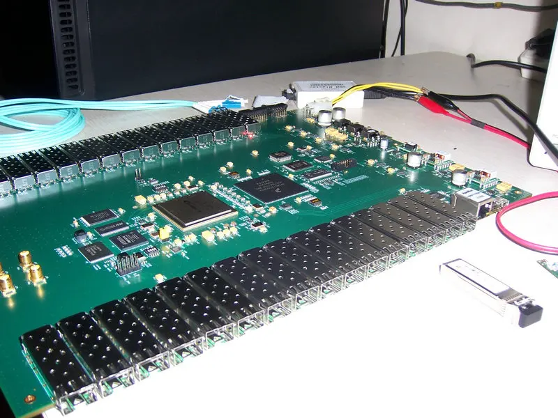 UltraScale + XCVU9P SFP 25 г X 32 /QSFP 4X100 xilinx плата fpga разработки xilixn pcie плата|Демонстрационные