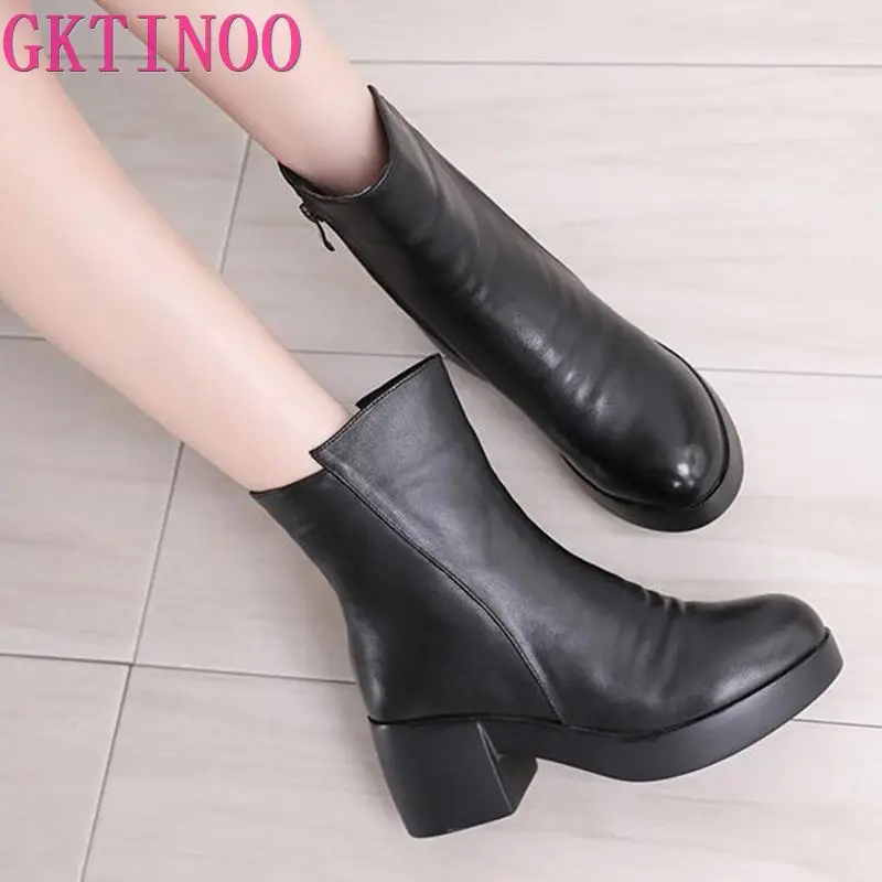 Зимние сапоги теплая обувь с шерстяным мехом внутри женская на высоком каблуке