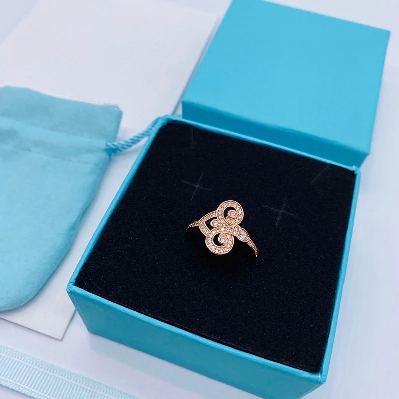 

Female high-end sense of S925 sterling silver implies a single-minded lock, key ring simple temperament fashion boutique gift