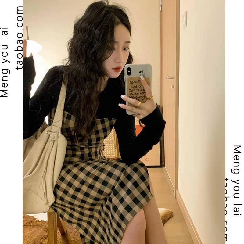 

Женское вечернее платье средней длины, с длинным рукавом