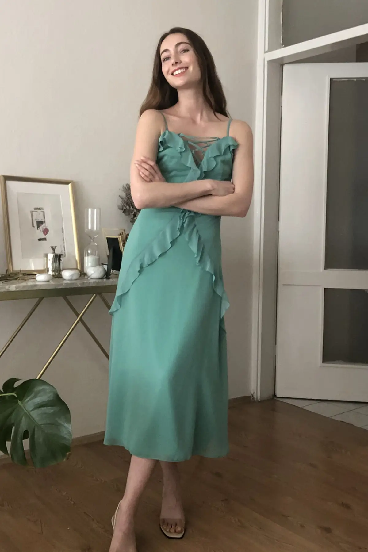 

Платье-маховик Trendyol TPRSS20EL3280