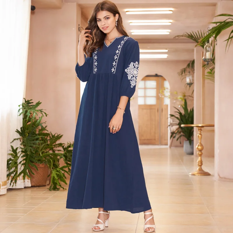 

2022 New Summer Maxi Dress Women Navy Blue Cotton Vintage Flower Embroidery Pleated V-neck Aline Elegant Lantern 3/4 Sleeve Robe