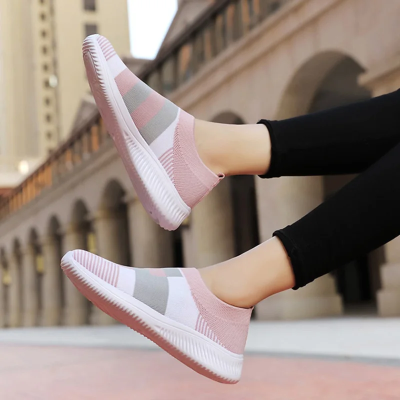 

Fashion Sneakers Women Mesh Shoes Breathable Casual Woman Shoes Slip-on Soft Ladies Footwear Plus Size 42 A2565