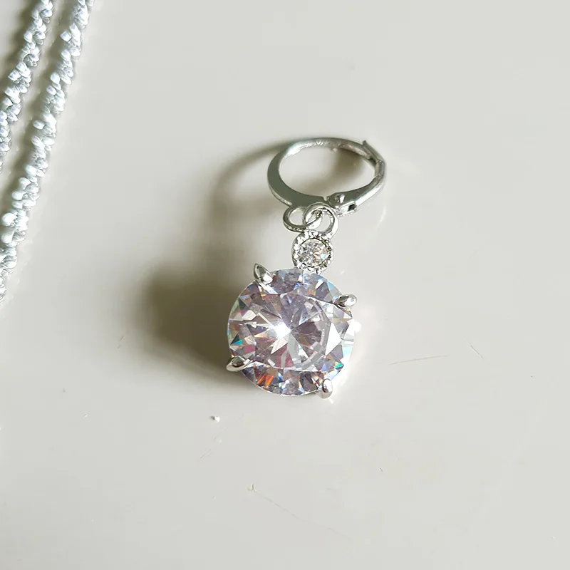 Комплект ювелирных изделий из двух предметов цепочка золотого и серебряного