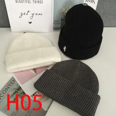 

H05 Hat autumn and winter thick knitted hat wild net red round face suitable hat warm hat white woolen hat