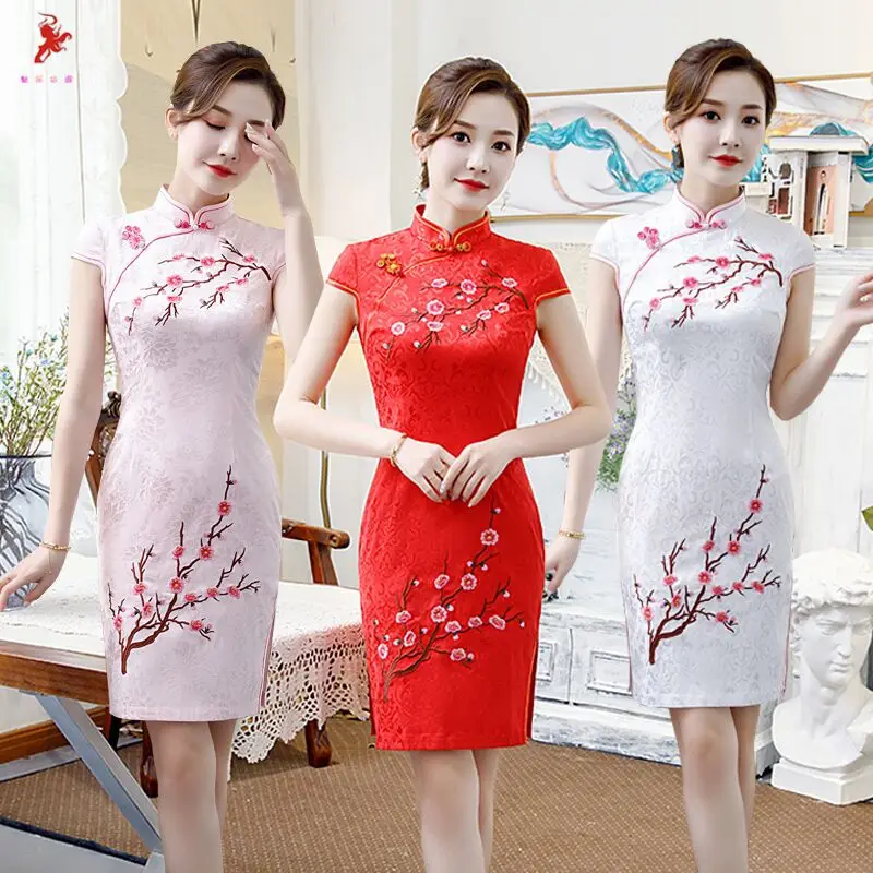 

Embroidery Chinese Qipao Triditional Red Dress Women Mandarin Collar Vintage Cheongsam Female Elegant Slim Satin Dress Oversize