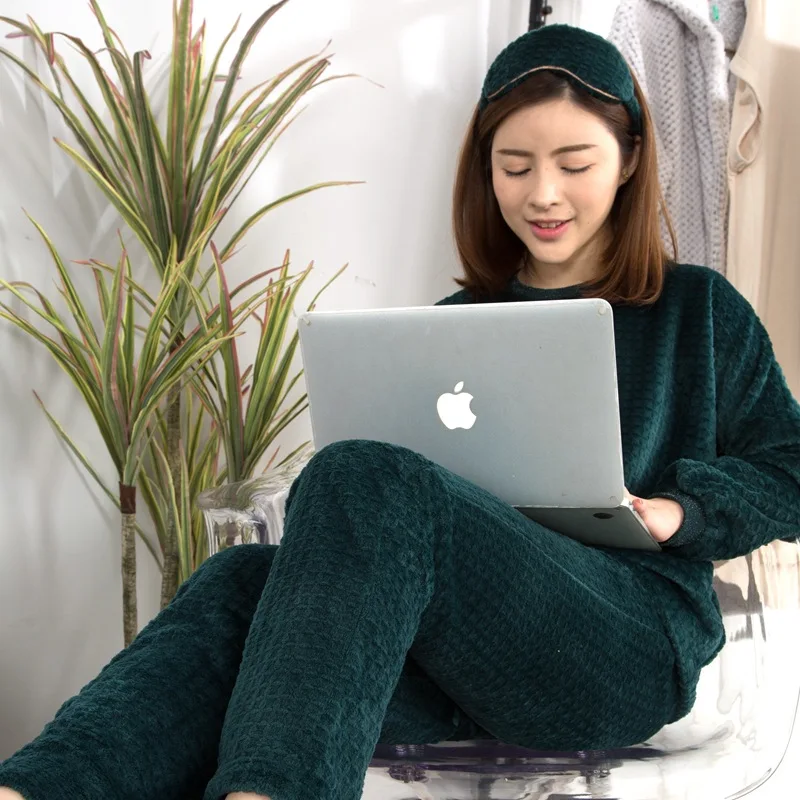 

Spring and Autumn New Warm Long Sleeve Home Clothing Suit High-end and elegant Coral Pajamas