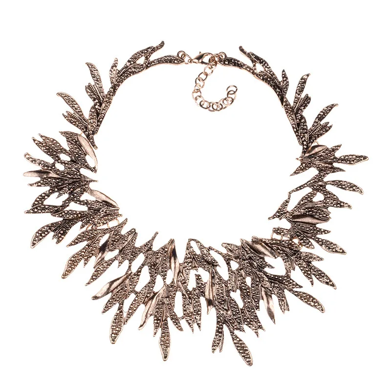 

Three-color Original Kpop Ecological Leaf Necklace, Electroplating Retro Exaggerated Short Clavicle Necklace Women's Jewelry
