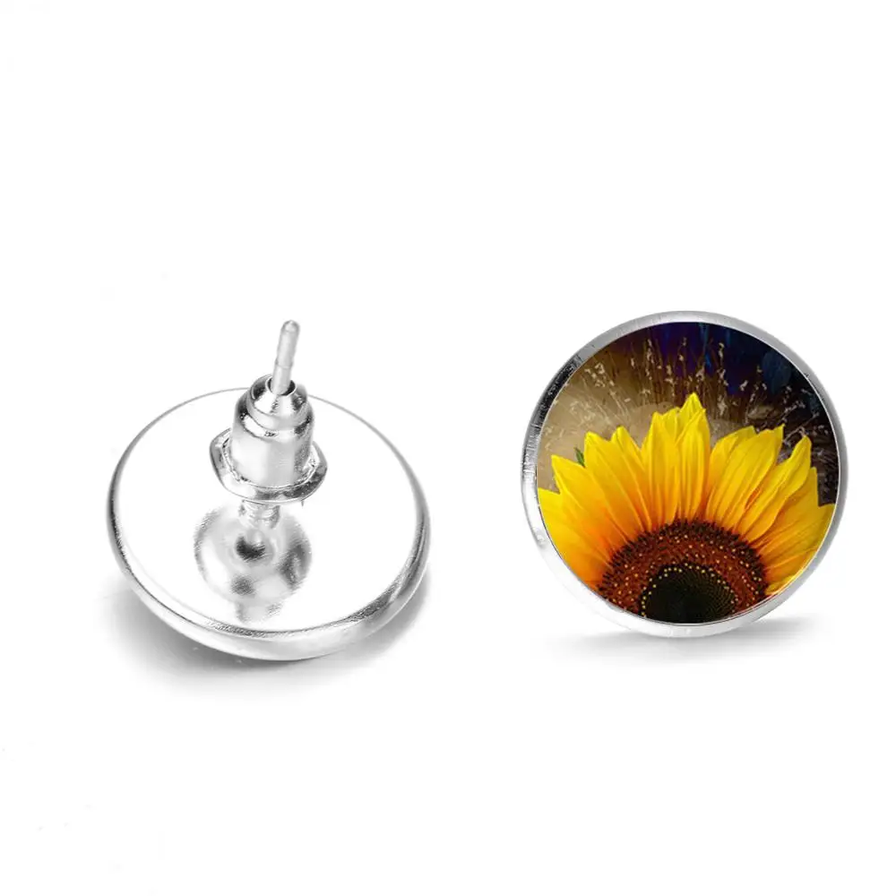 Летнее платье в богемном стиле серьги-гвоздики Подсолнух светильник жёлтый