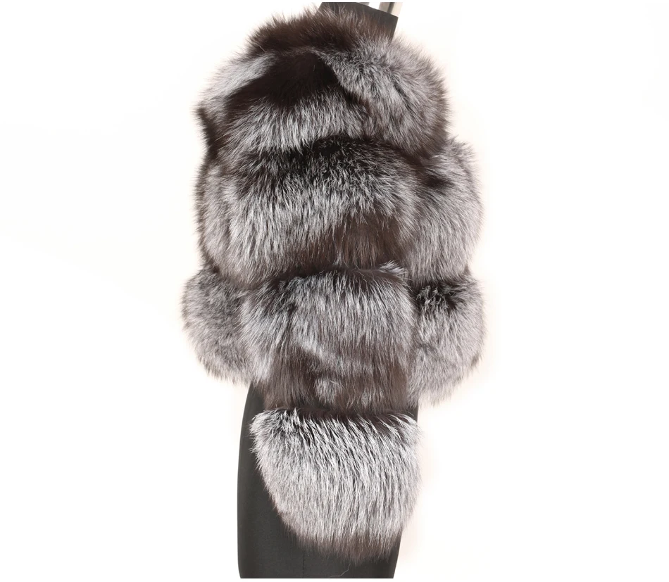 Куртка женская из натурального меха енота теплая зимняя шуба с круглым вырезом
