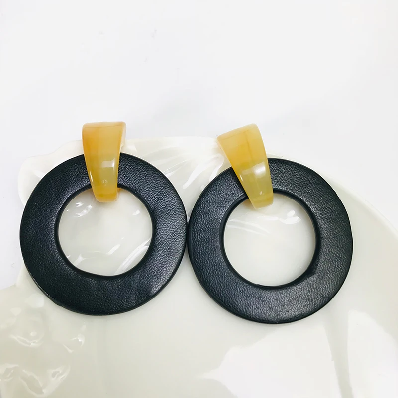 Cpop Новые простые круглые серьги из искусственной кожи для женщин модные