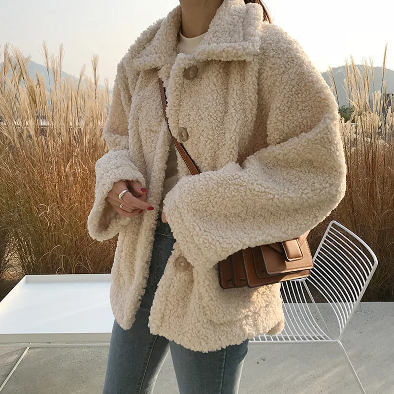 

Autumn and winter new thick cotton clothing women loose Korean lambs wool coat female winter students plush cotton coat