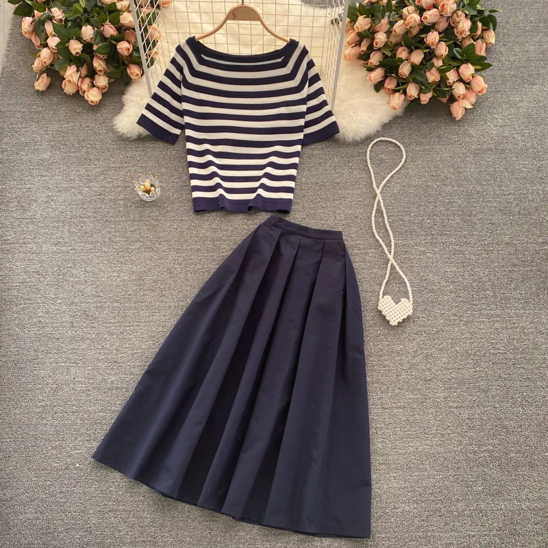 

Summer 2 Piece Skirt Set Women Casual Square Neck Short Sleeve Knitted Striped Blouse +High Waist Pleated Skirt Matching Set New