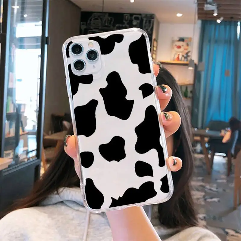 

Cow Pattern Black White Phone Case Transparent for iPhone 6 7 8 11 12 s mini pro X XS XR MAX Plus