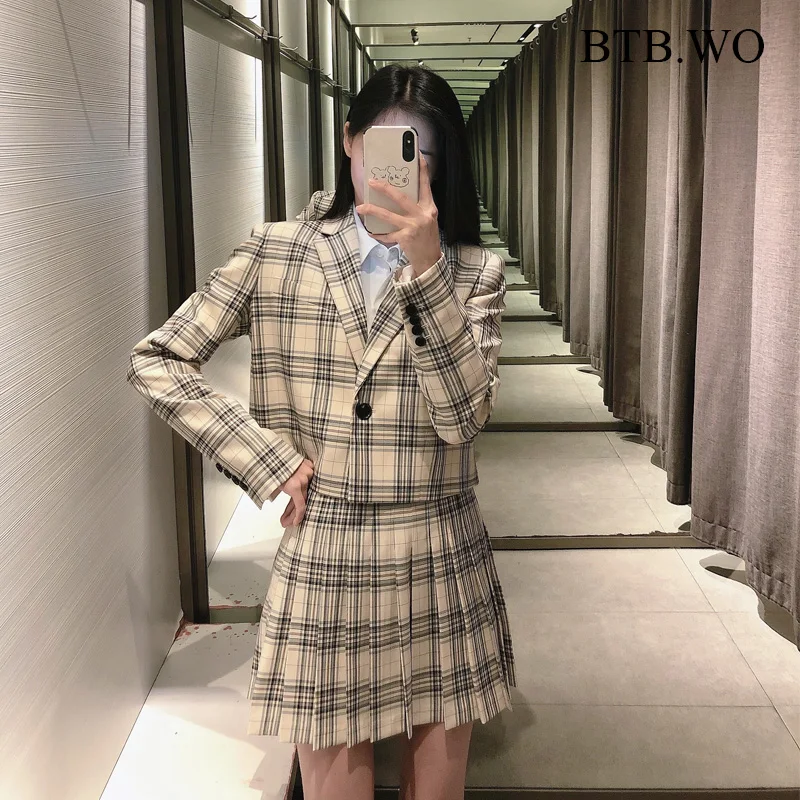 

BTB.WO Za 2 Pieces Sets Women 2021 Fashion Single Button Loose Fitting Blazer Coat Vintage And High Wasit Mini Skirts Women Sets
