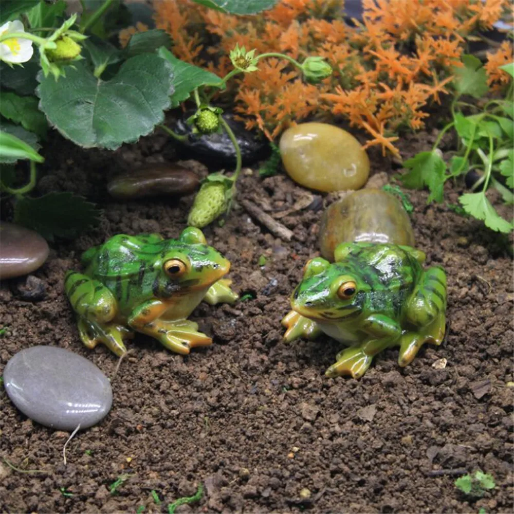 

Cute Frog Mini Resin Crafts Fairy Garden Miniatures DIY Terrarium Succulents Miniatures Micro Landscape Decoration