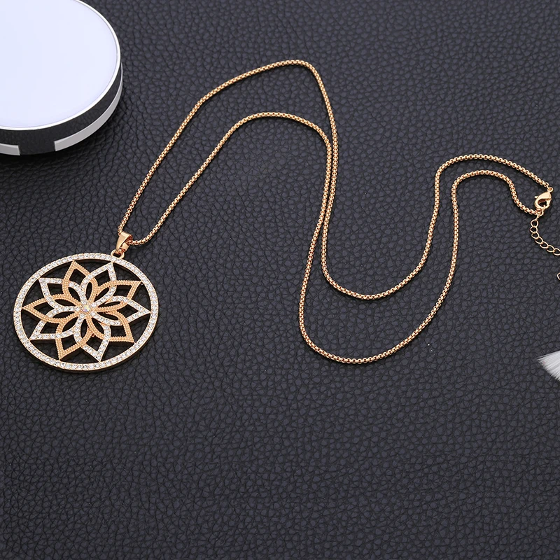 Массивное ожерелье для женщин геометрическое с подвеской в виде цветка Золотая и