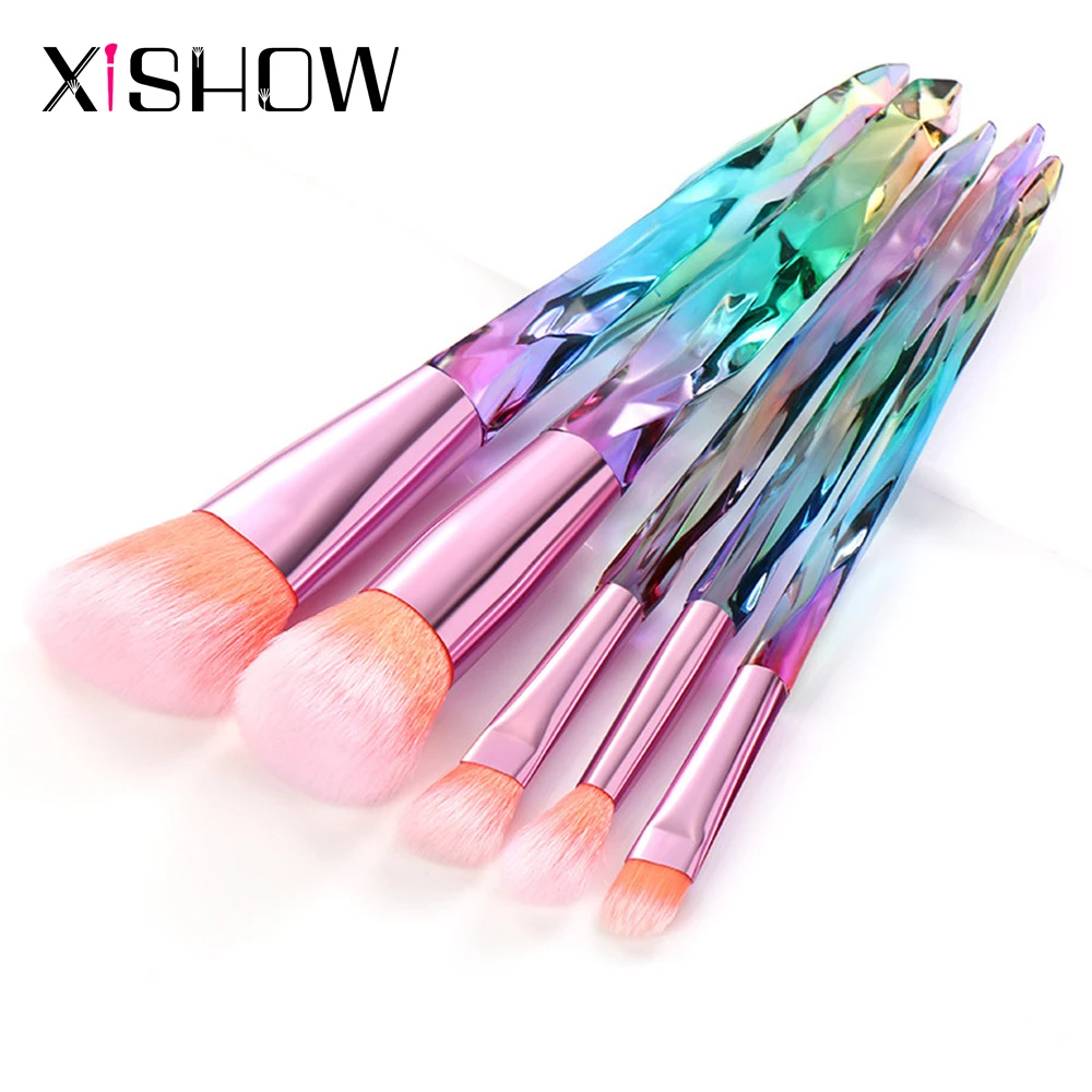 

5PCS Diamond Makeup Brushes Set Exquisite Cosmetics for Face Powder Eyeshadow Brush Powder Concealer Blusher Make Up Brush Kit